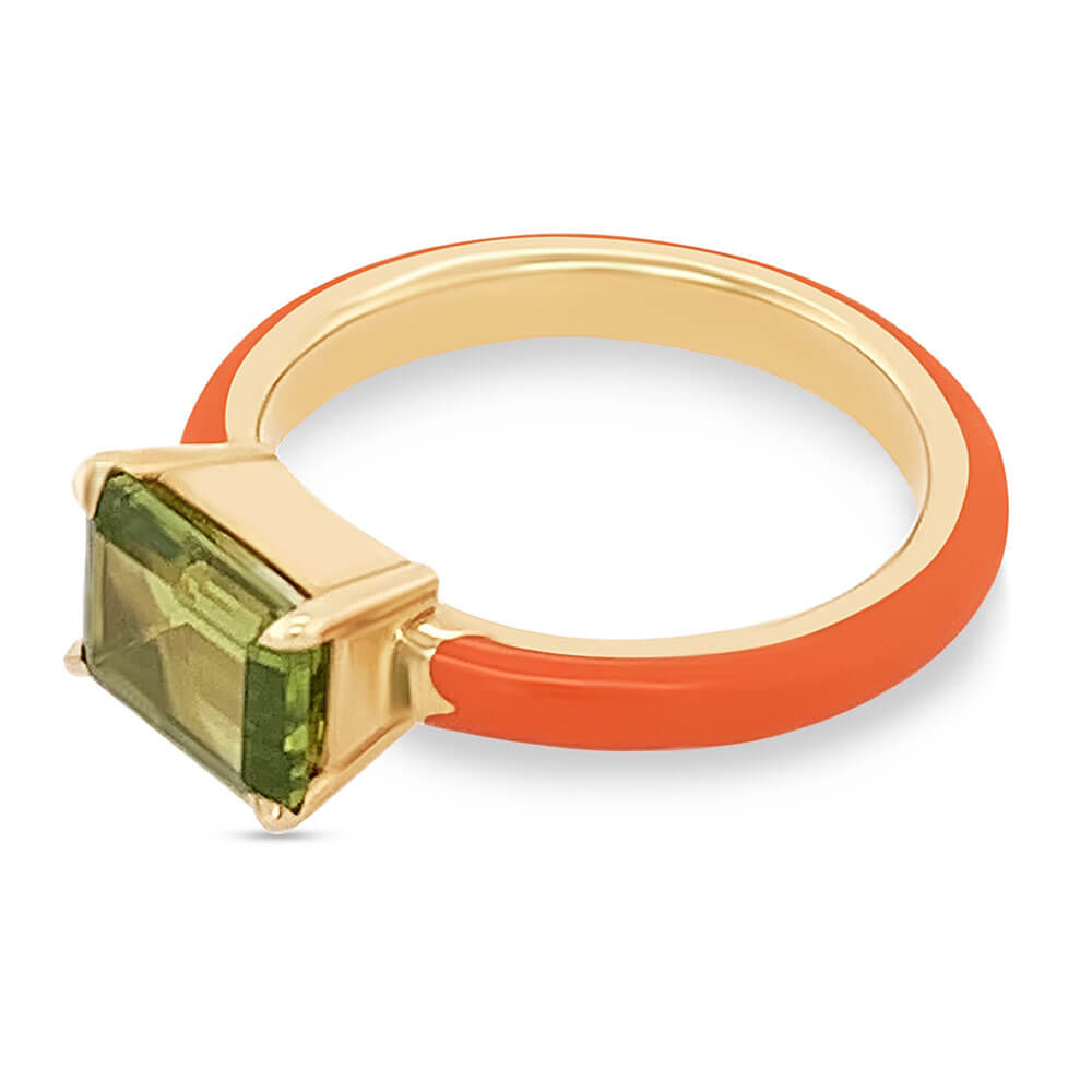 EMERALD CUT PERIDOT RING