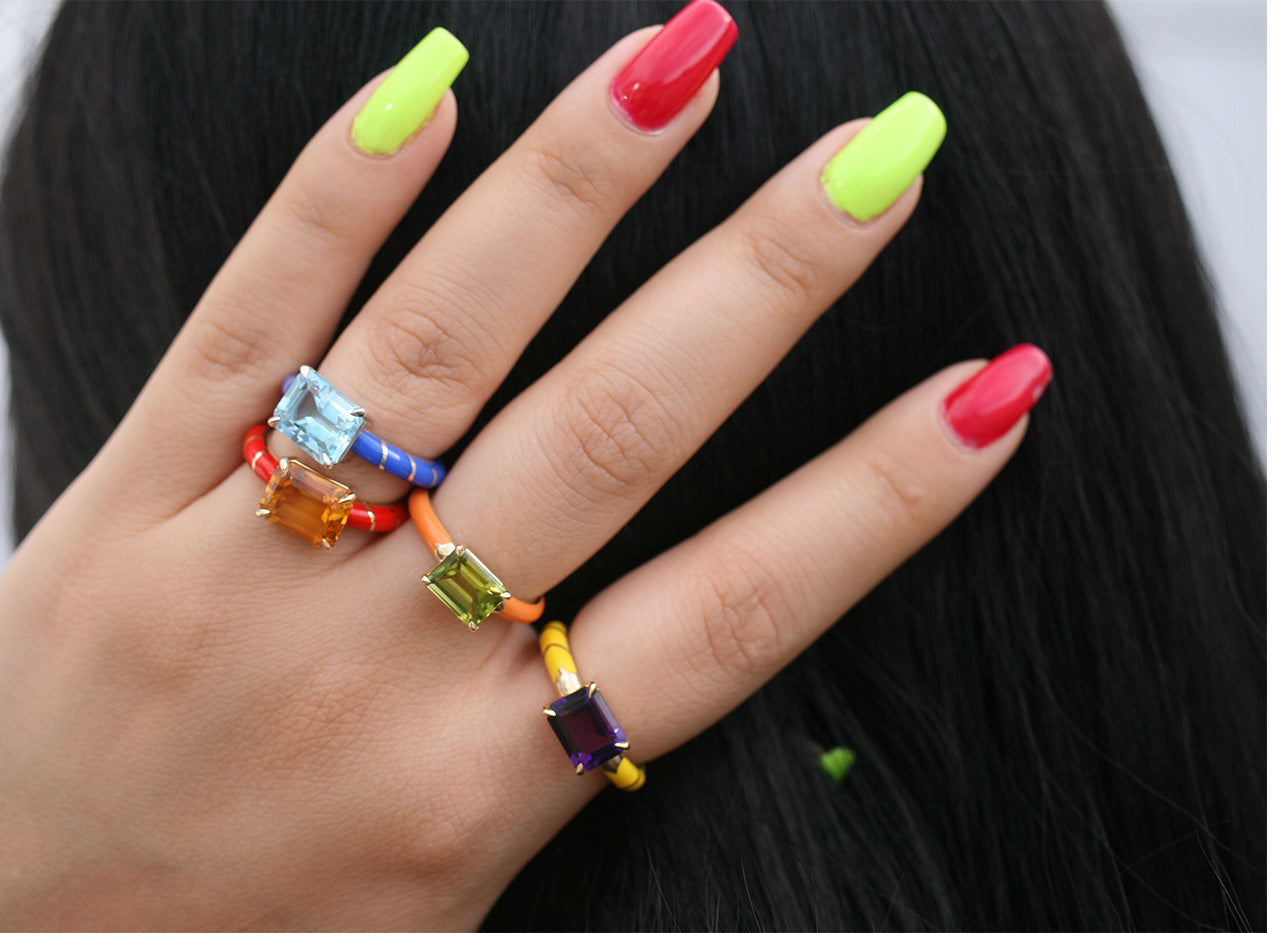 BOMBSHELL RING