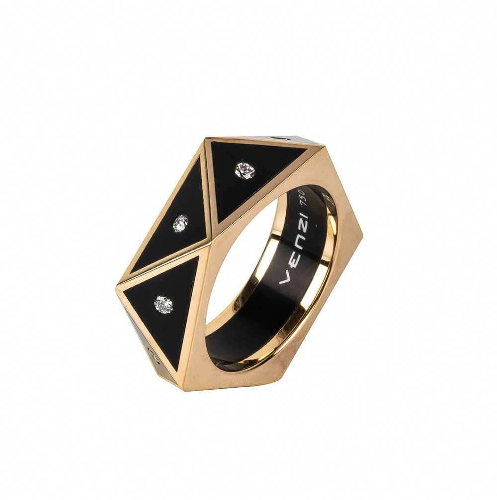 round brilliant diamonds, gold and ceramic rings band